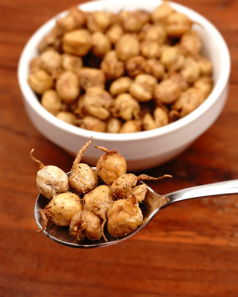 Crunchy Air Fried Sprouted Chickpeas - close up view of finished dish plated and garnished