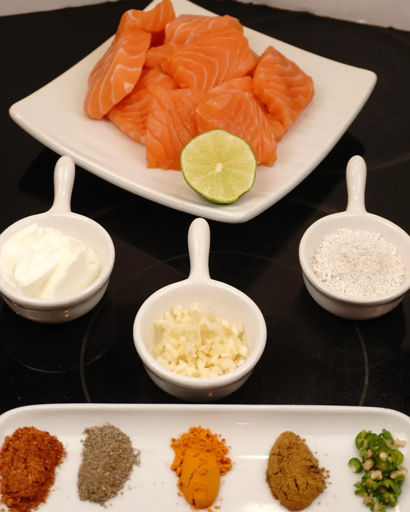 Ingredients for Low Carb, Less Oil Lasooni Fish Tikka including Skinless & Boneless fish pieces, Finely chopped garlic, Thick low fat/fat free curd