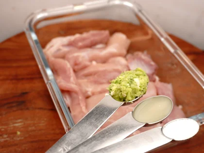Cashew Chicken Tikka (Afghani Murgh Tikka) - Coat the chicken pieces and keep aside