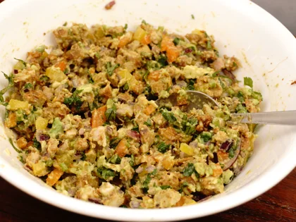 Avocado Chicken Tikka Sandwich - Prepare Stuffing