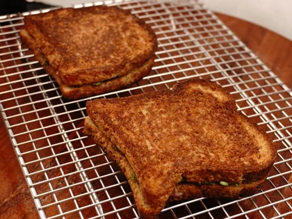 Avocado Chicken Tikka Sandwich - Ready to serve