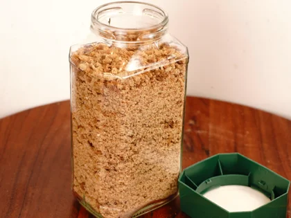 Allow bread crumbs to cool on the tray pan for 5 to 10 minutes. Then Transfer to an airtight container to store.