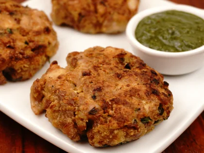 broiled chicken patty kebab - Ready to serve