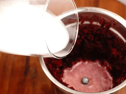 Coconut Milk Beetroot Smoothie - Achieve a Fine Texture