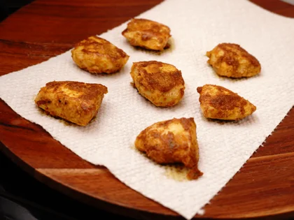 Curd Chicken Open Sandwich - Drain & Cool Down