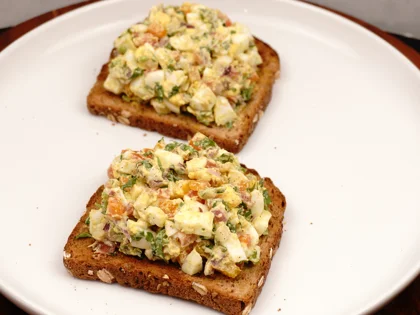 Curd Egg Veggie Salad Open Sandwich - Stuffing the Bread