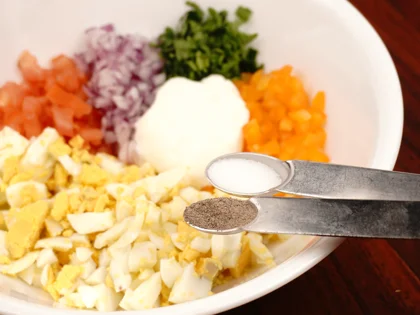 Curd Egg Veggie Salad Open Sandwich - Prepare Stuffing