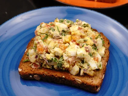 Curd Egg Veggie Salad Open Sandwich - Ready to Eat Open Sandwich