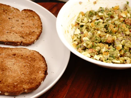 Avocado Egg Veggie Salad Open Sandwich - Stuffing the Bread