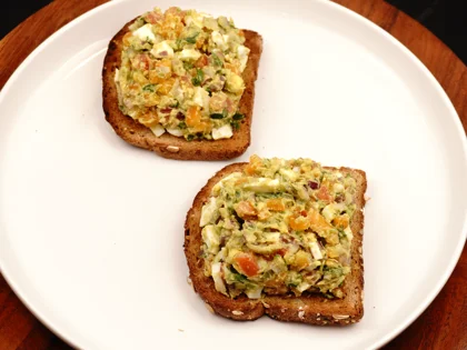 Avocado Egg Veggie Salad Open Sandwich - Stuffing the Bread