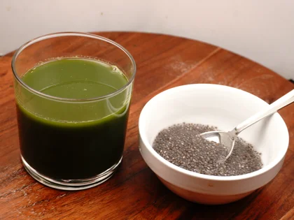 Green Juice With Chia Seeds - Add the Chia Seeds and Serve