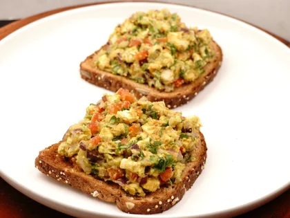 Avocado Chicken Open Sandwich - Stuffing the Bread