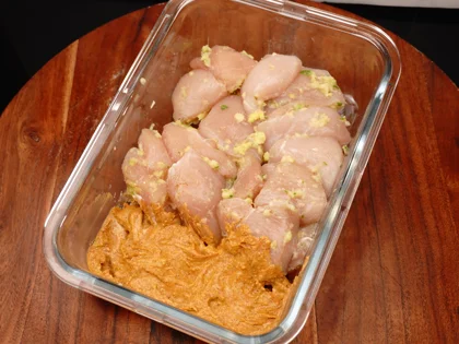 Avocado Chicken Open Sandwich - Prepare and apply the second marinade