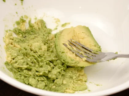 Avocado Chicken Open Sandwich - Prepare Avacado