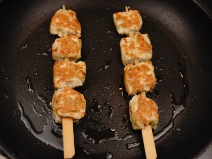 Less Oil Cashew Chicken Tikka (Afghani Murgh Tikka) - Cook the thin edges