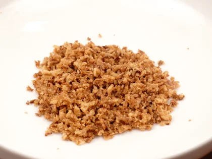 Place the fried onion in the clean bowl, using hands to crush them in to small pieces
