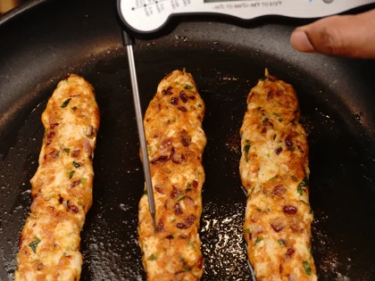 Low Calorie Chicken Seekh Kebab - Flip and Finish Cooking