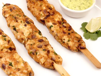 Low Calorie Chicken Seekh Kebab - Serve and Enjoy!