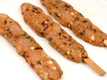 Low Calorie Chicken Seekh Kebab - Gently Roll and Flatten