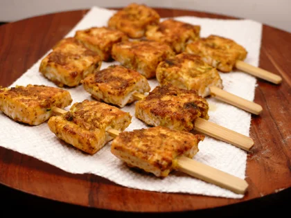 Low Carb, Less Oil Lasooni Fish Tikka - Post-Cooking Steps before serving