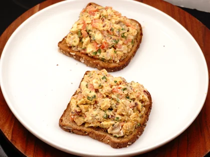 Mayo Chicken Open Sandwich - Stuffing the Bread