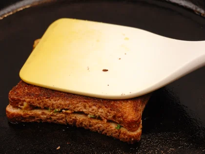 Mayo Chicken Tikka Sandwich - Flip and finish
