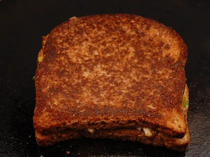 Mayo Chicken Tikka Sandwich - Flip and finish