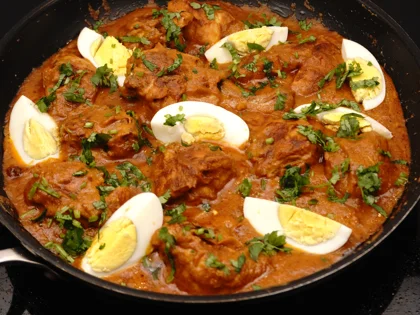 Mughlai Chicken Curry - The finishing touches