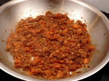 Mughlai Chicken Curry - Add chopped tomatoes 