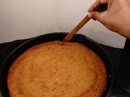 3 Ingredient Dates Cake - Allow Cooling and then loosen the edges