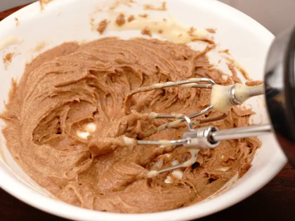 3 Ingredient Dates Cake - Lighten the Date spread