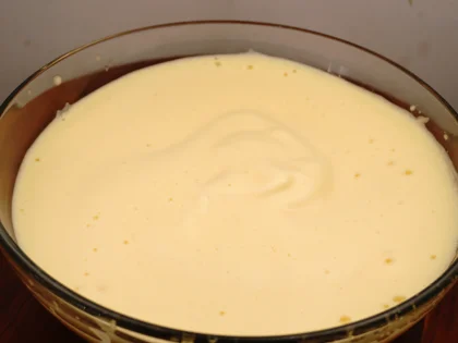 3 Ingredient Dates Cake - Whip the Eggs