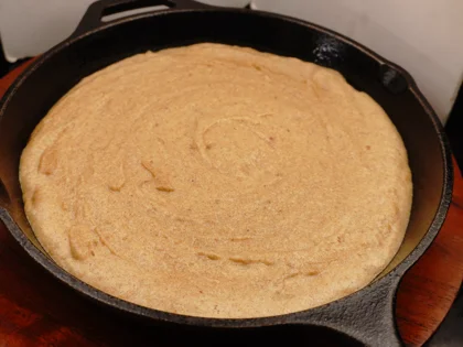 3 Ingredient Dates Cake -  Transfer the Batter