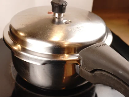 Restaurant Style Vegetable Sambar - Pressure cook 