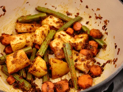 Restaurant Style Vegetable Sambar - Add ground spices