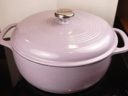 Restaurant Style Vegetable Sambar - Close the pot with a lid on low heat