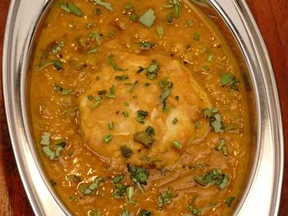 Restaurant Style Vegetable Sambar - Add the tempering and fresh herbs: